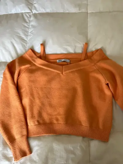 Suéter naranja con tirantes - miniatura 3