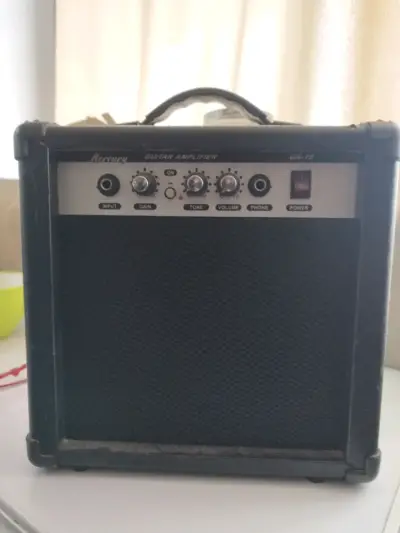 Amplificador de guitarra Mercury - miniatura 1