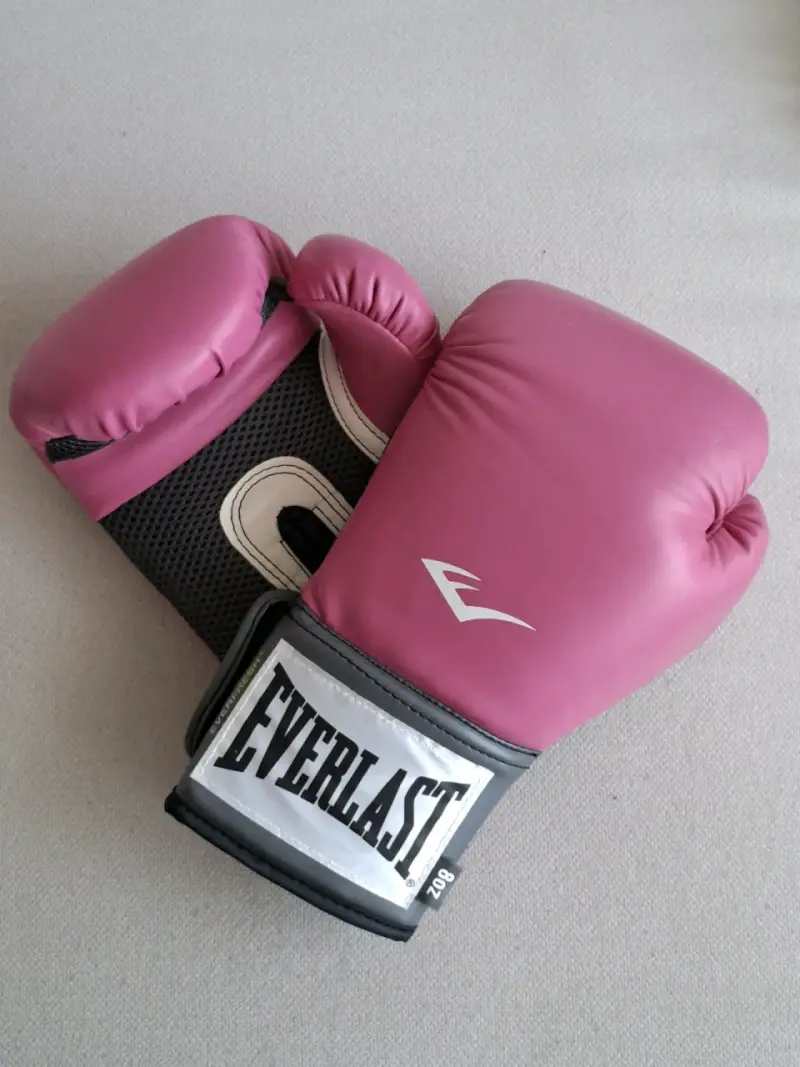 Guantes de boxeo Everlast 8 Oz - 1