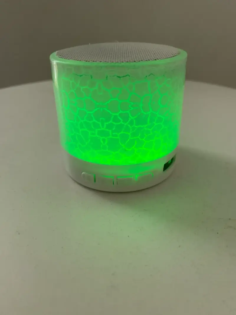 Parlante Bluetooth Luz multicolor - 1