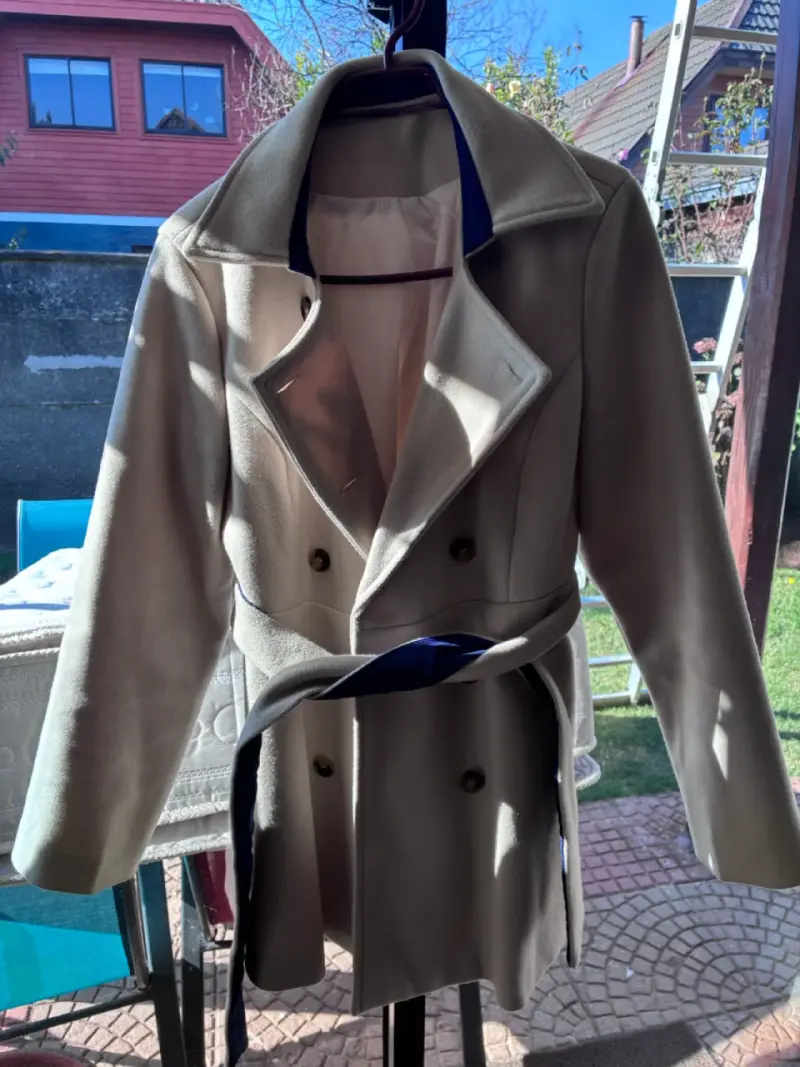 Abrigo beige de lana - 1