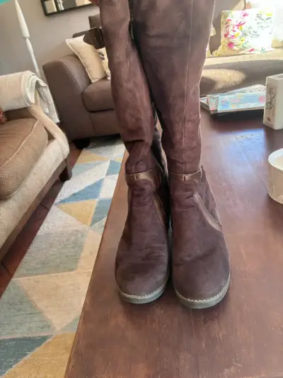 Botas largas de cuero café - miniatura 2