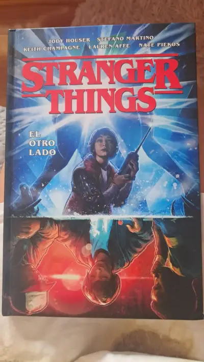 Cómic Stranger Things El Otro Lado - miniatura 1