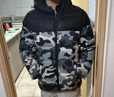 Parka niño camuflaje negro y gris - miniatura 1