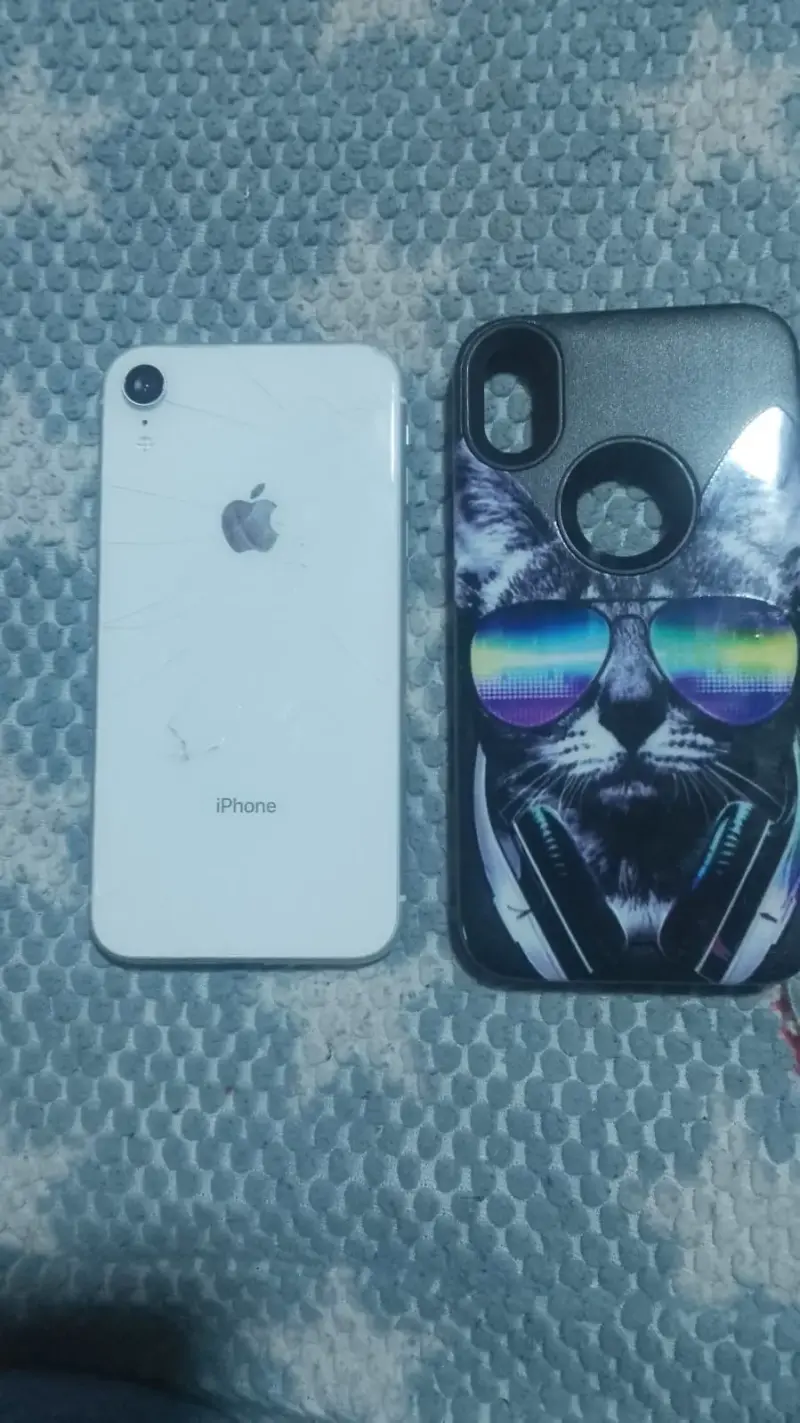 Iphone xr - 2