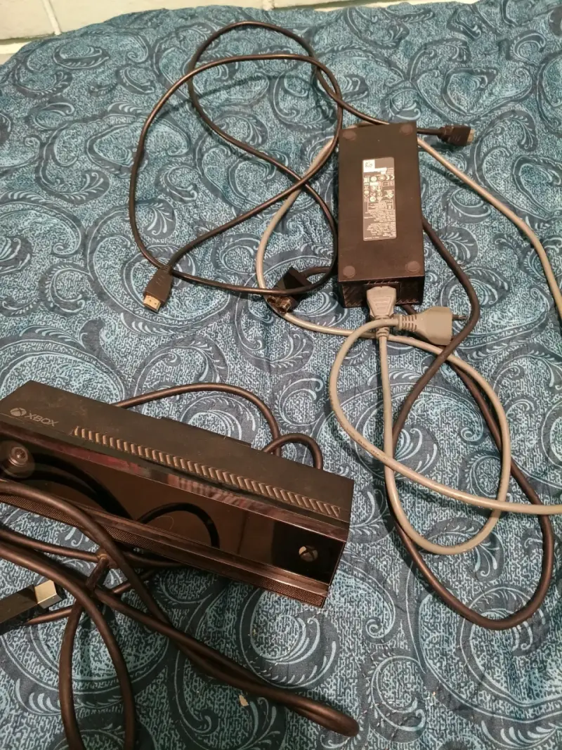 Consola Xbox One con control - 3