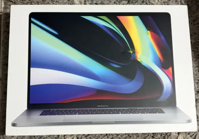 MacBook Pro - 1