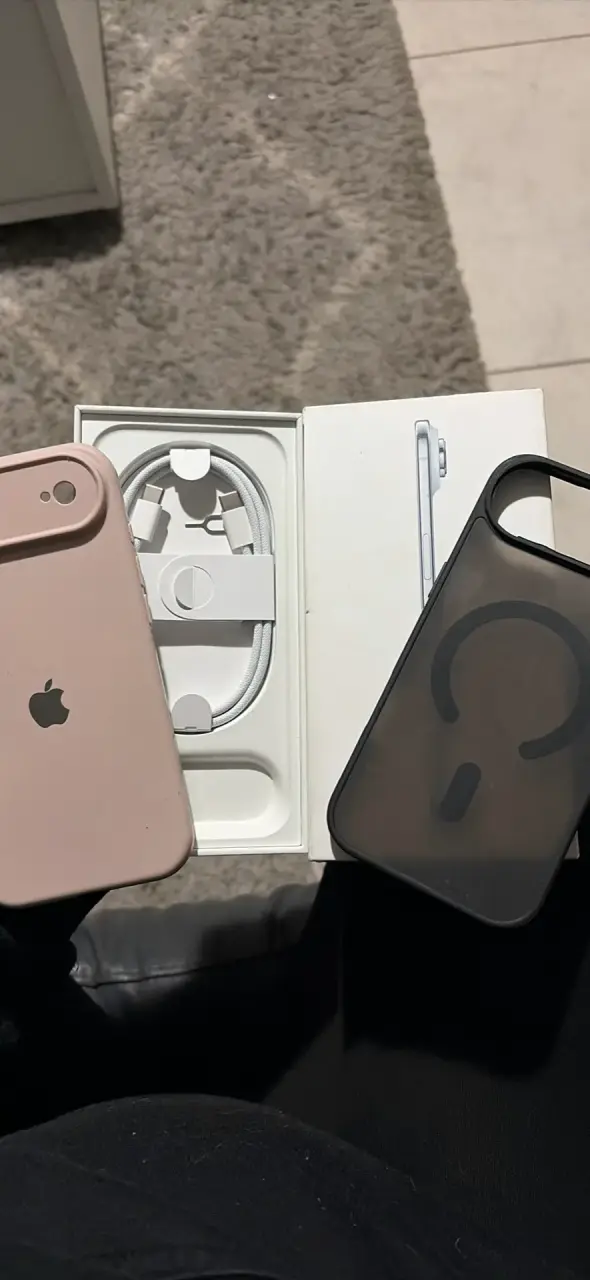 iPhone 17 Air - 4