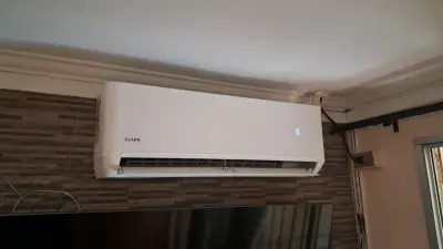 Mantenimiento Instalación de aire acondicionado - miniatura 2