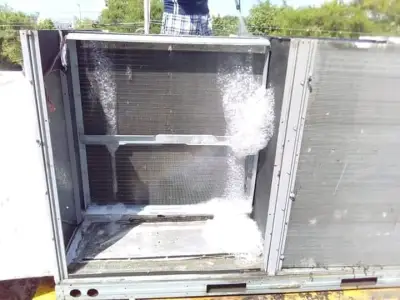 Mantenimiento Instalación de aire acondicionado - miniatura 5