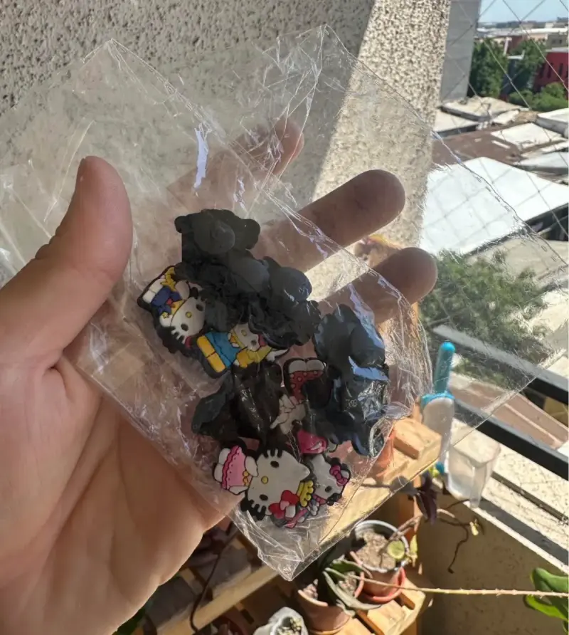 Remate por mayor 20 packs Charms Pins Crocs - 1