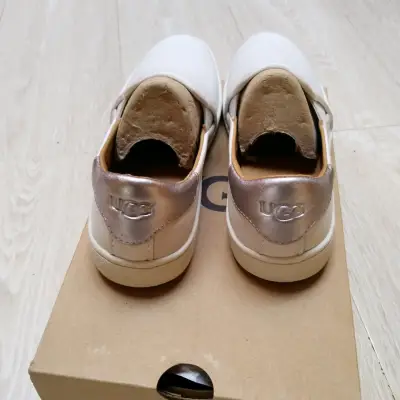 Zapatillas slip-on blancas - miniatura 2