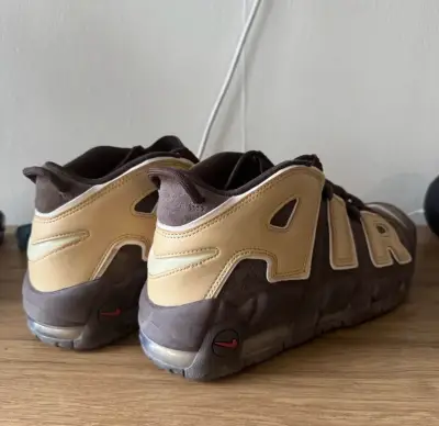 Zapatillas Nike US 10 Air More Uptempo '96 Brown - miniatura 3