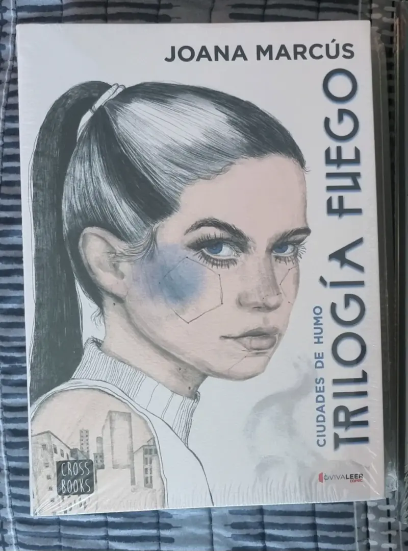 Libro 'Trilogía Fuego' Joana Marcús
