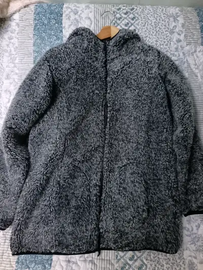 Polar gris con capucha - miniatura 1