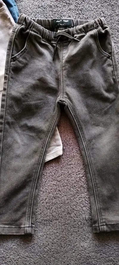 Pantalones para niños en varios colores TALLA 2 - miniatura 3