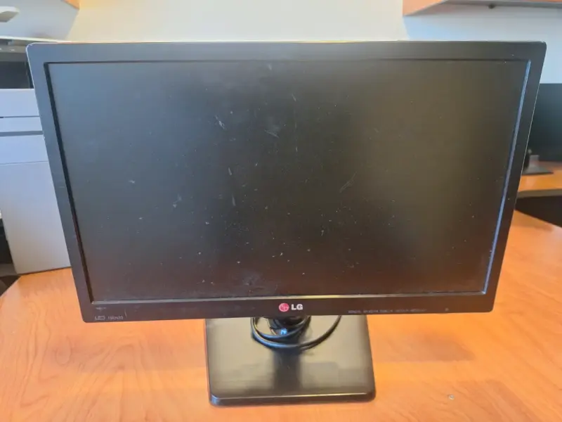Lote de Monitores hp-lg-aoc. - 6