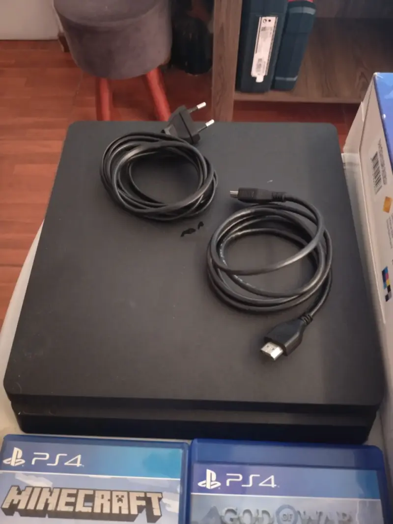 Consola PS4 con juegos y accesorios - 4
