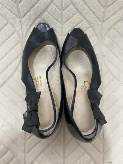 Zapatos negros con lazo GACEL - miniatura 1