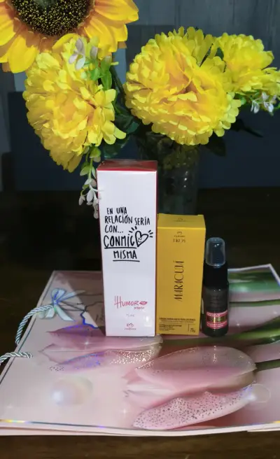 Set de belleza Natura y Avon - miniatura 1