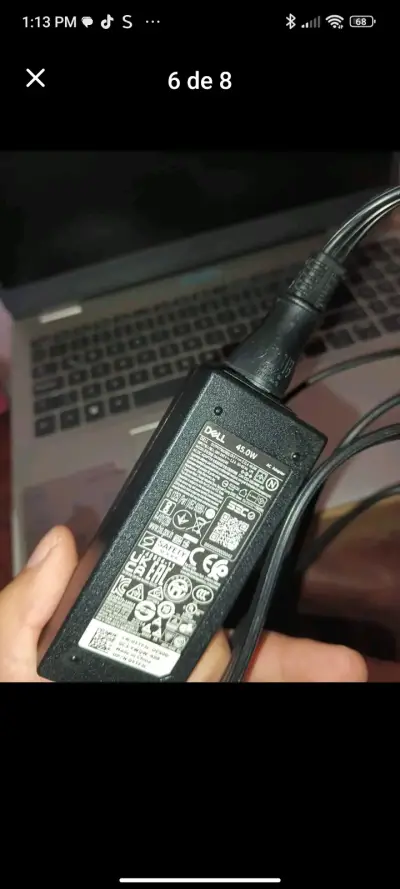 Laptop Dell con cargador - miniatura 3