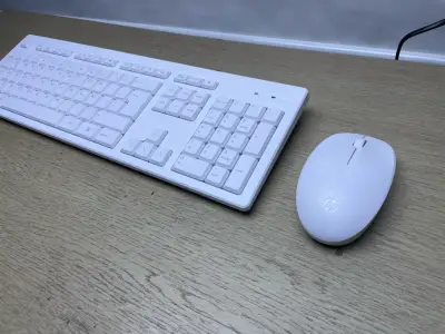 Teclado y mouse inalámbricos HP - miniatura 1