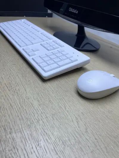Teclado y mouse inalámbricos HP - miniatura 4