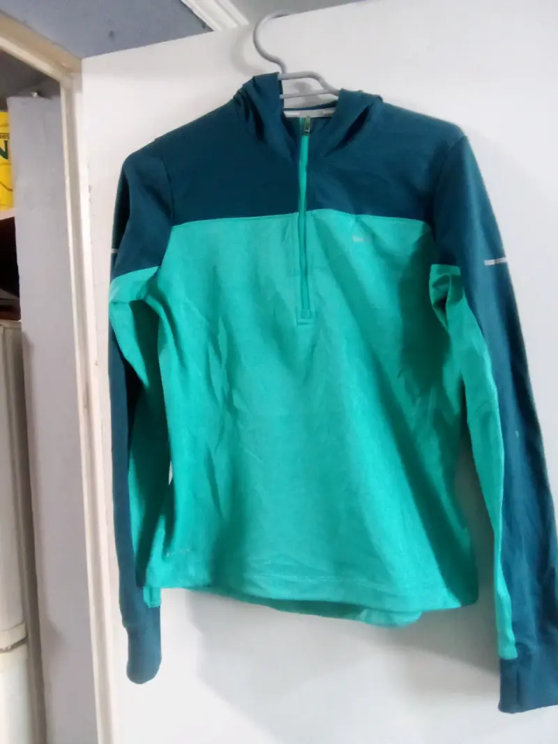 Polerón Nike Dri-Fit running - 2