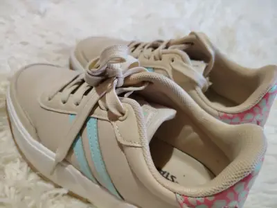Zapatillas n°36 - miniatura 2