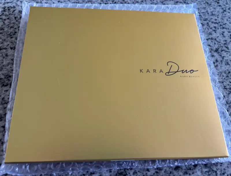 Paleta de sombras Kara Duo “Cleo Queen” - 2