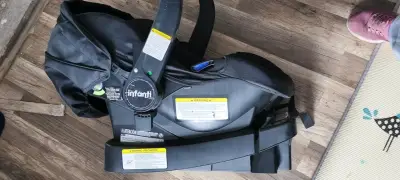 Silla de auto negra Infanti - miniatura 3