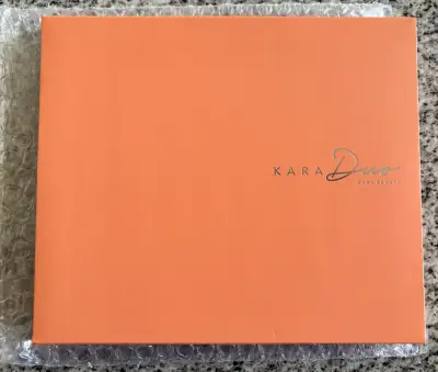 Paleta de maquillaje Kara Duo “gentle teaser” - miniatura 1