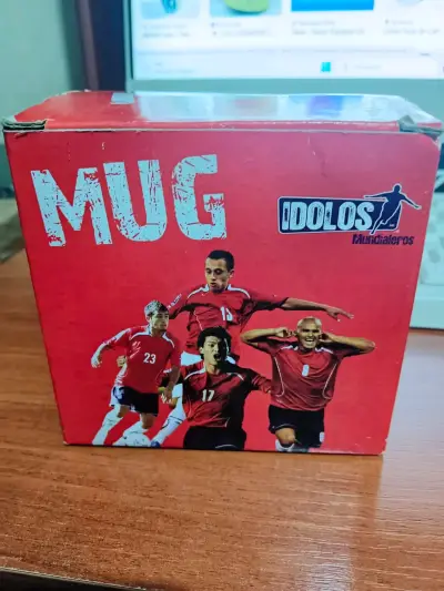 Tazón Gary Medel de coleccion idolos mundialeros - miniatura 3
