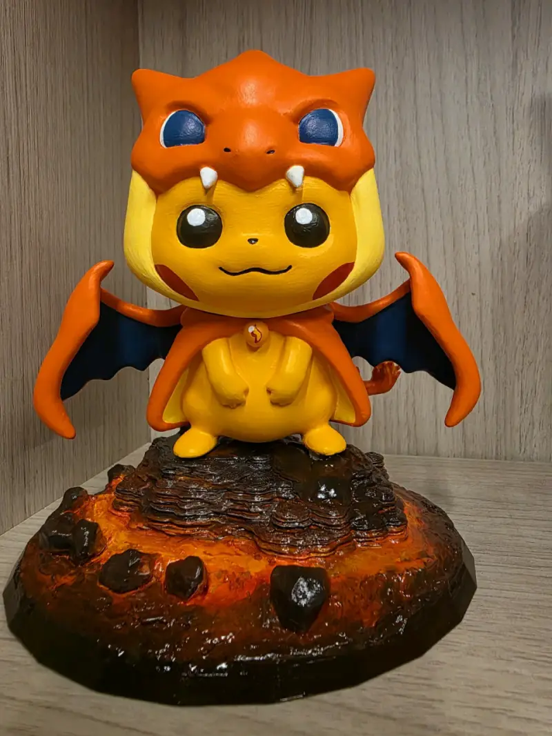 Figura Pikachu disfraz Charizard - 1