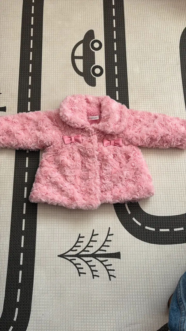 Chaqueta rosa infantil