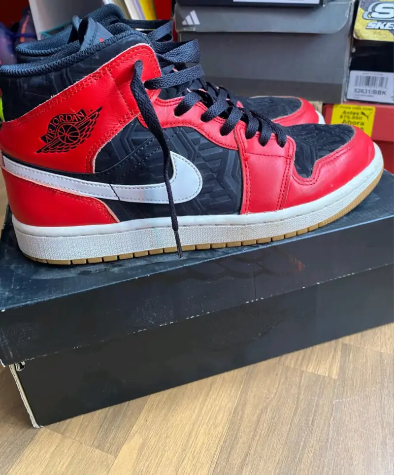 Zapatillas Air Jordan 1 Mid SE - 3