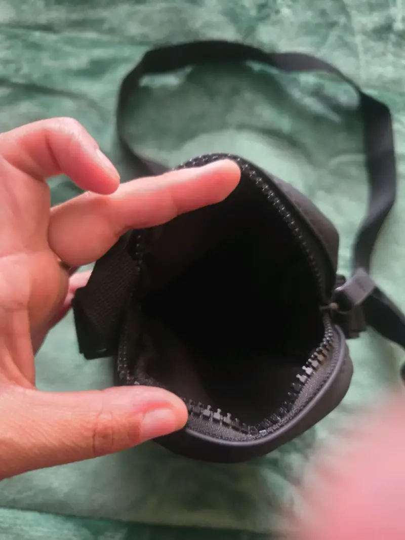 Bandolera negra compacta - 2