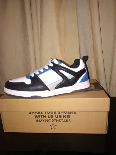 Zapatillas North Star blanco y azul - miniatura 2