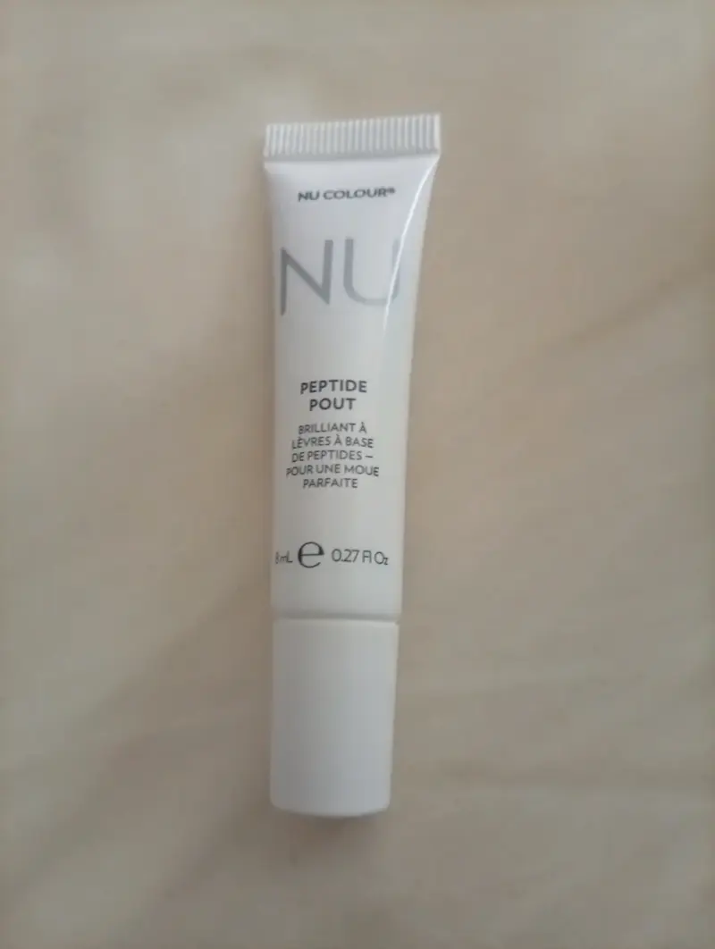 Labial peptide pout - 3