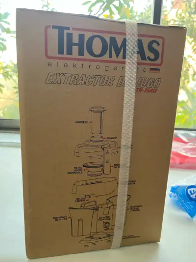 Extractor de jugo Thomas 600W - miniatura 3