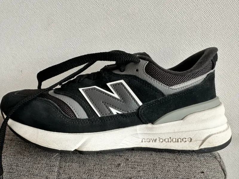 Zapatillas deportivas negras New Balance - 2