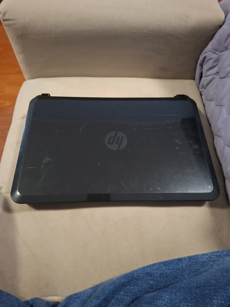 Notebook HP vieja para repuesto - 2