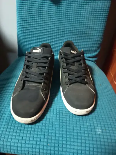 Zapatillas negras deportivas - miniatura 1