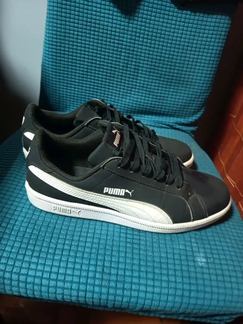 Zapatillas negras deportivas - 2
