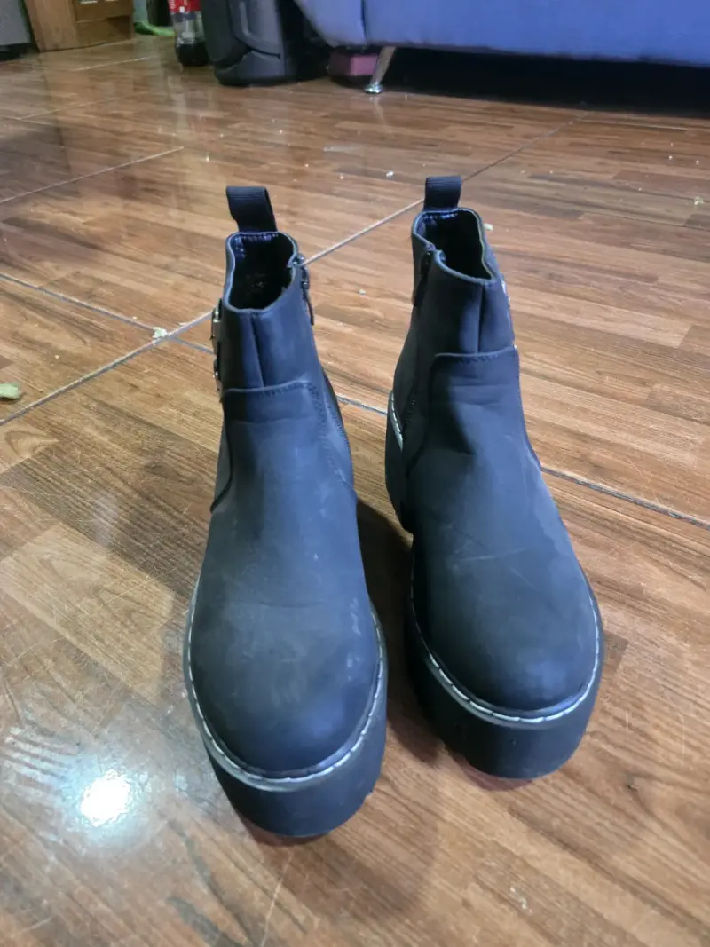 Botines negros con cierre - 2
