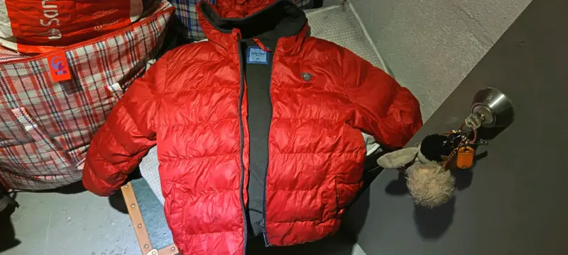 Chaqueta acolchada roja - 3