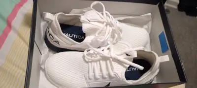 Zapatillas blancas Nautica nuevas - miniatura 1