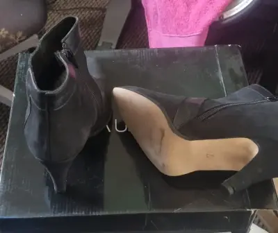 Botines marrones con tacón alto - miniatura 4