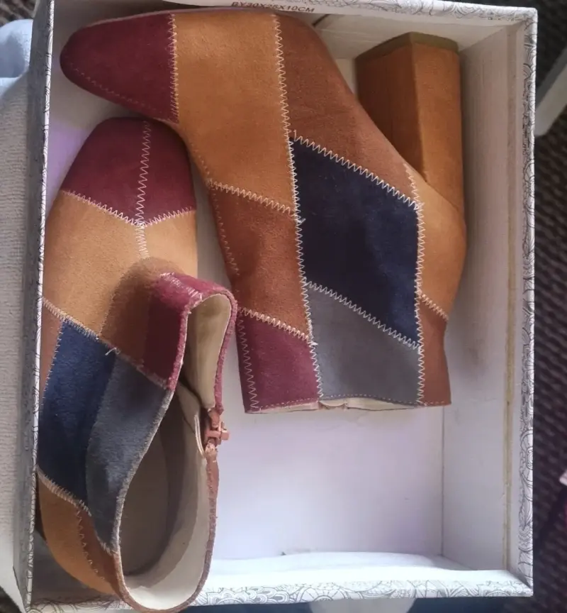 Botines marrones con tacón alto - 6