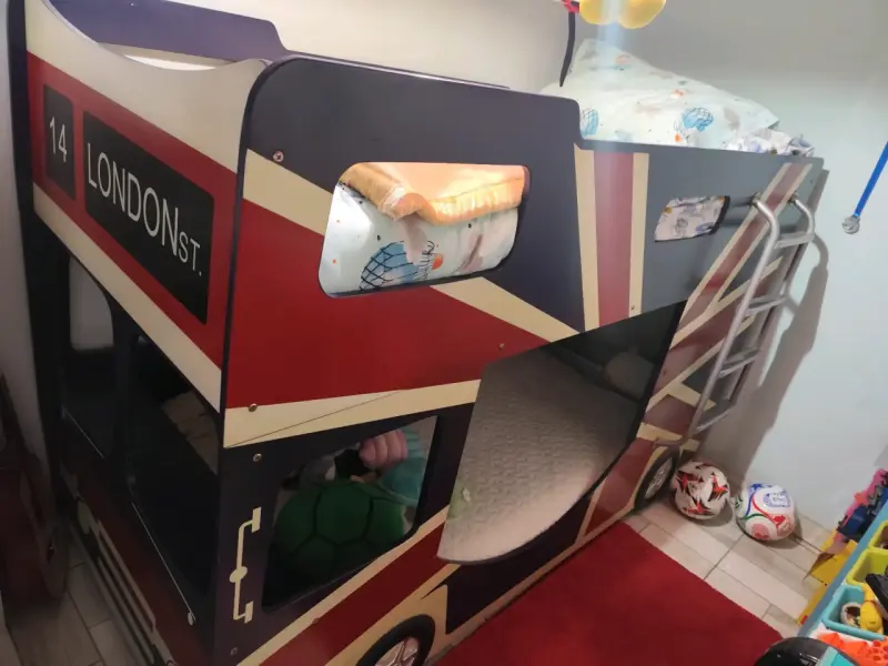 Cama infantil bus londinense - 1
